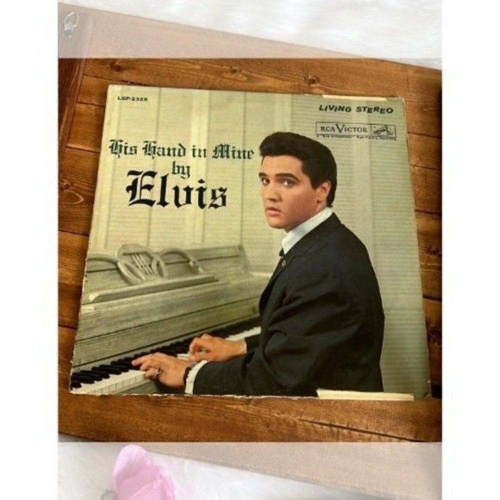 ELVIS PRESLEYHIS HAND IN MINE  GOSPEL ROCK N ROLL LP ON RCA VICTOR NM